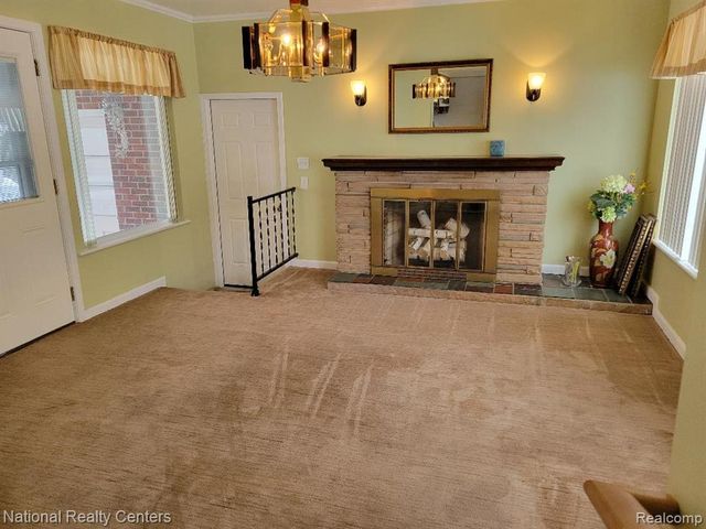 8789 Donna Street, Westland, MI 48185