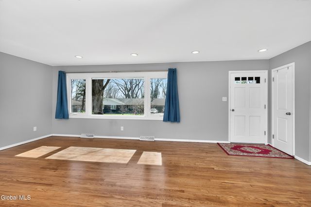 161 Shaker Park Drive, Albany, NY 12211