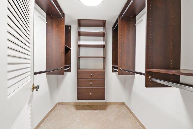 160 SE Saint Lucie Boulevard 402a, Stuart, FL 34996