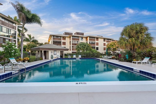 160 SE Saint Lucie Boulevard 402a, Stuart, FL 34996