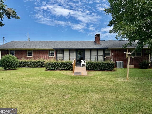 95 Race Street, Hartwell, GA 30643