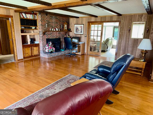 95 Race Street, Hartwell, GA 30643