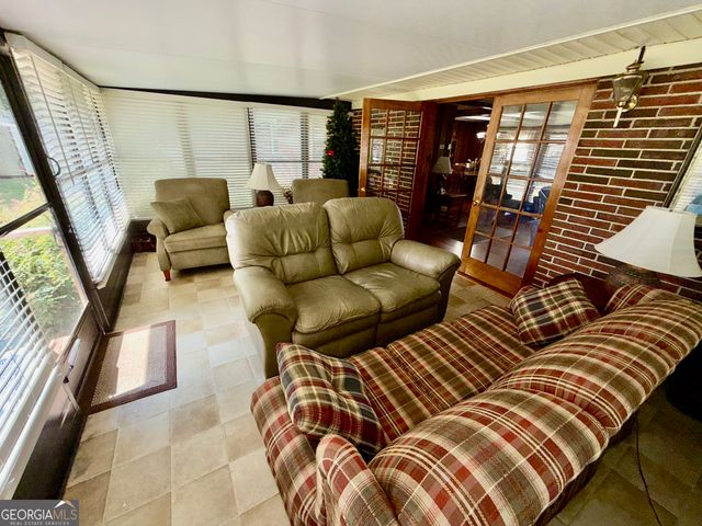 95 Race Street, Hartwell, GA 30643