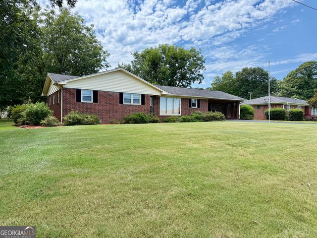 95 Race Street, Hartwell, GA 30643