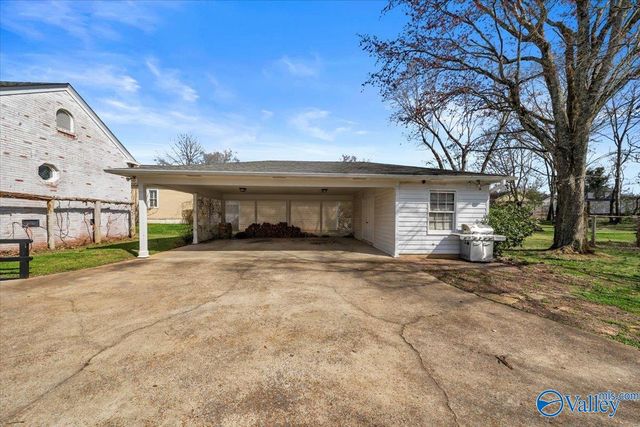 412 College Avenue, Scottsboro, AL 35769