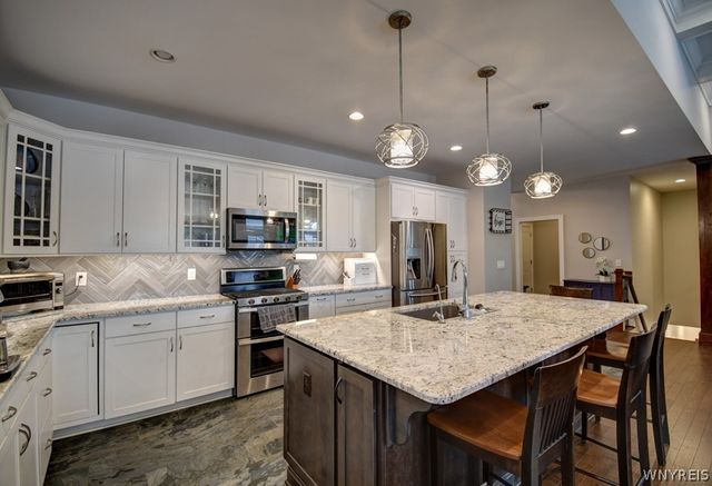 45 Nicole Court, Amherst, NY 14051