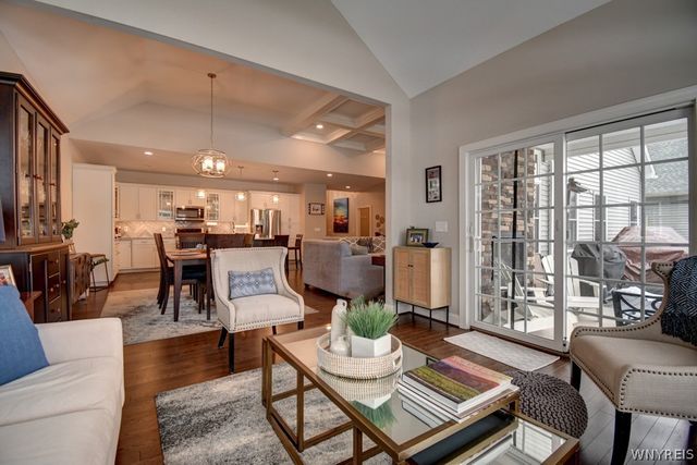 45 Nicole Court, Amherst, NY 14051