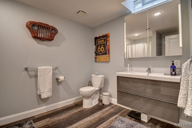 45 Nicole Court, Amherst, NY 14051