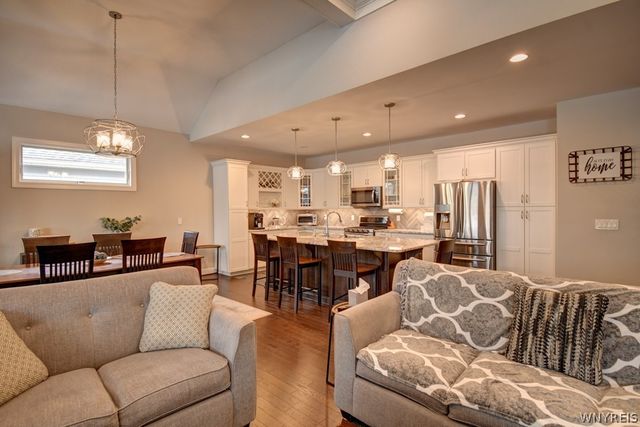 45 Nicole Court, Amherst, NY 14051