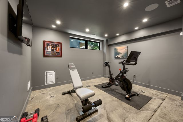 640 East Avenue NE, Atlanta, GA 30312