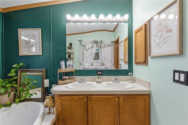 3805 N Tanager Lane, Billings, MT 59102