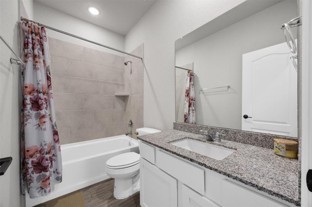 25803 Hickory Pecan Trail, Tomball, TX 77375