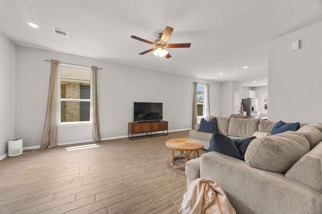 25803 Hickory Pecan Trail, Tomball, TX 77375