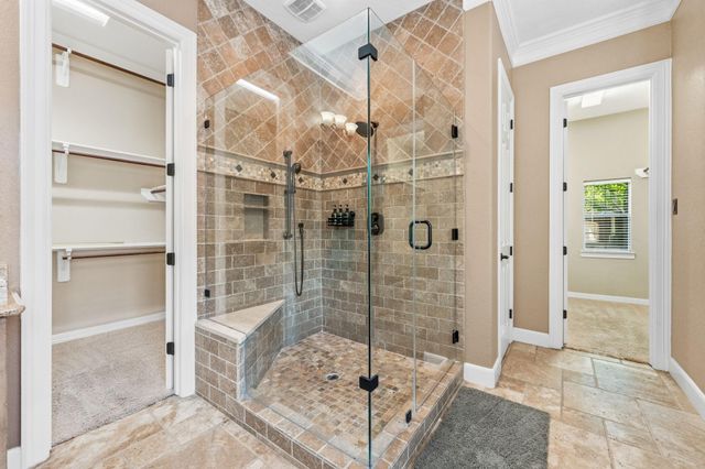 6110 Country Falls Lane, Kingwood, TX 77345