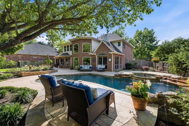 6110 Country Falls Lane, Kingwood, TX 77345