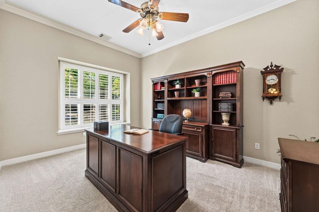 6110 Country Falls Lane, Kingwood, TX 77345