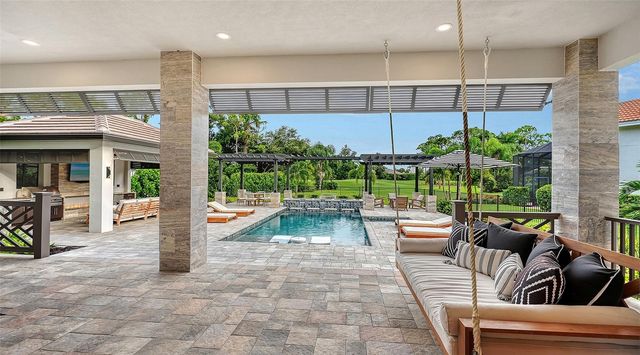 650 OAKS CREEK COURT, Osprey, FL 34229