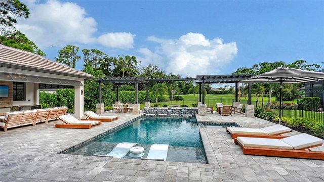 650 OAKS CREEK COURT, Osprey, FL 34229