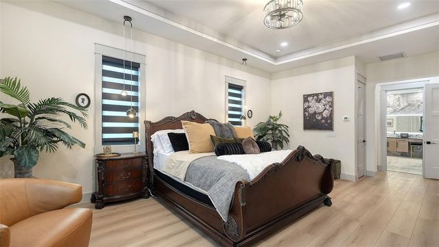 650 OAKS CREEK COURT, Osprey, FL 34229