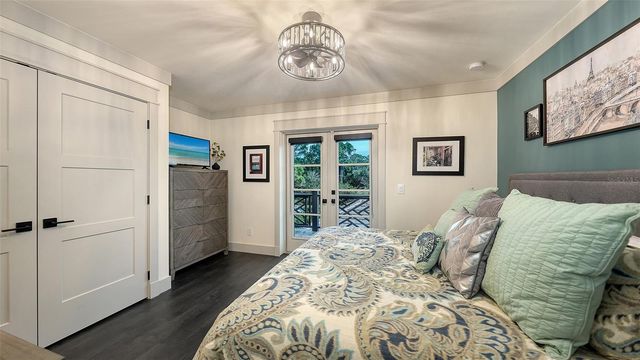 650 OAKS CREEK COURT, Osprey, FL 34229