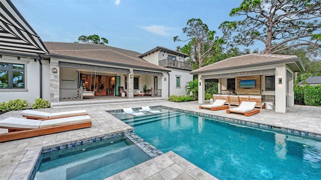 650 OAKS CREEK COURT, Osprey, FL 34229