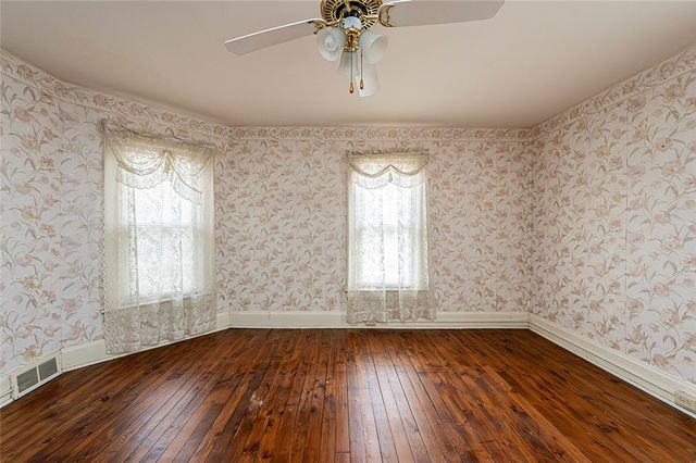 442 HARRISON AVE, City Of Greensburg, PA 15601