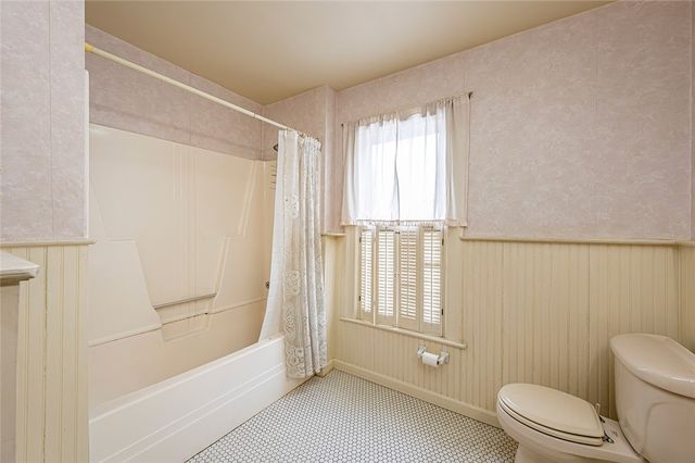 442 HARRISON AVE, City Of Greensburg, PA 15601