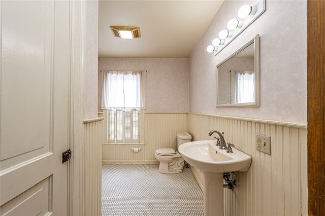 442 HARRISON AVE, City Of Greensburg, PA 15601