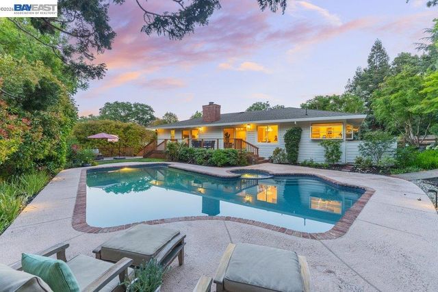 1615 Ramona Way, Alamo, CA 94507