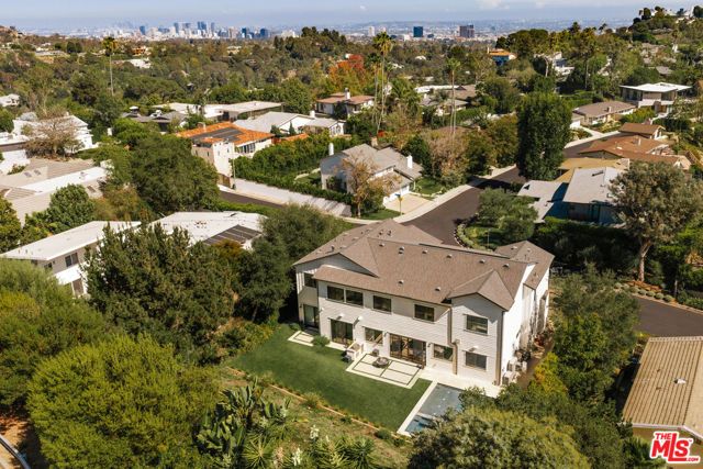 13423 Bayliss Road, Los Angeles, CA 90049