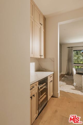 13423 Bayliss Road, Los Angeles, CA 90049
