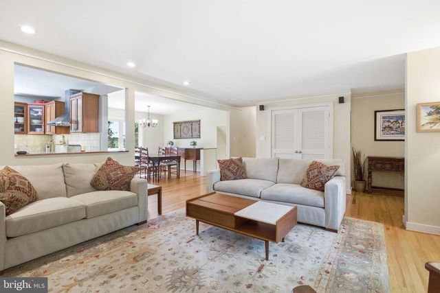 6505 BLUE WING DR, Alexandria, VA 22307