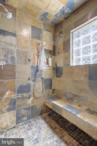 6505 BLUE WING DR, Alexandria, VA 22307
