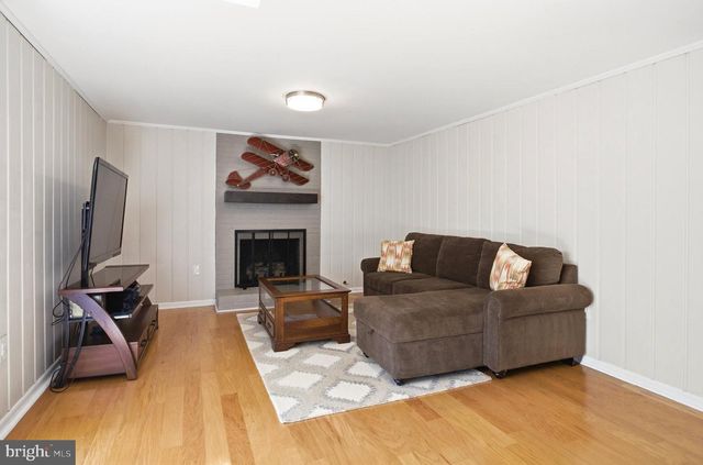 6505 BLUE WING DR, Alexandria, VA 22307