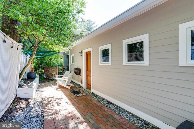 6505 BLUE WING DR, Alexandria, VA 22307