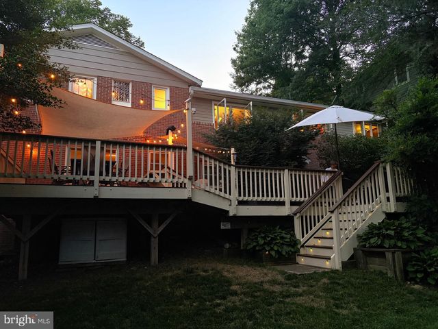 6505 BLUE WING DR, Alexandria, VA 22307