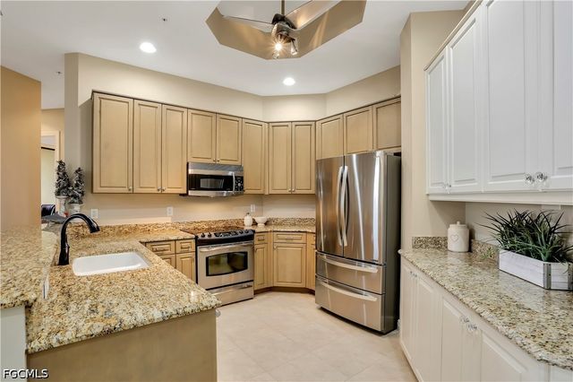 5781 Cape Harbour DR 1410, Cape Coral, FL 33914