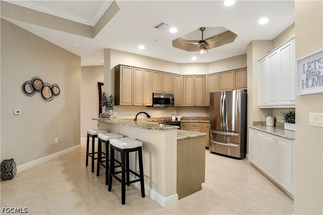 5781 Cape Harbour DR 1410, Cape Coral, FL 33914