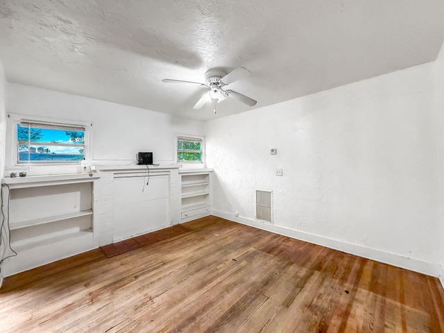 501 Pilgrim Road, West Palm Beach, FL 33405