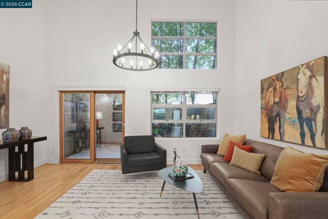 2841 7th Street, Berkeley, CA 94701