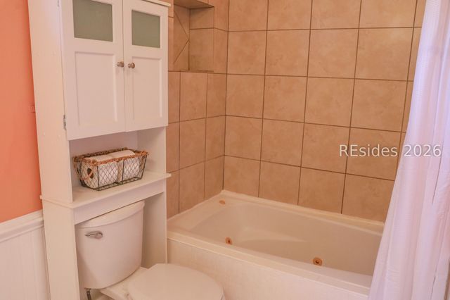 1001 Broad River Dr, Beaufort, SC 29906