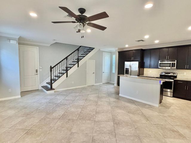 123 N K Street B, Lake Worth Beach, FL 33460