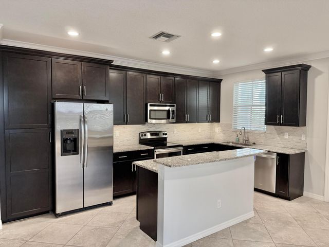 123 N K Street B, Lake Worth Beach, FL 33460