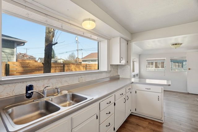 707 E Kiernan Ave, Spokane, WA 99207