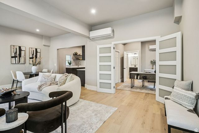 341 W REED AVE, Salt Lake City, UT 84103