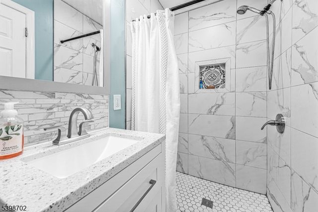 633 Woodland Ave, Plainfield City, NJ 07062