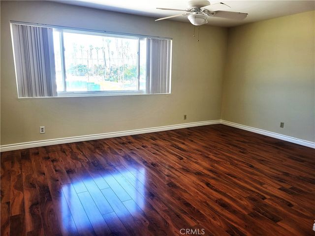 1001 Seal Way 2, Seal Beach, CA 90740