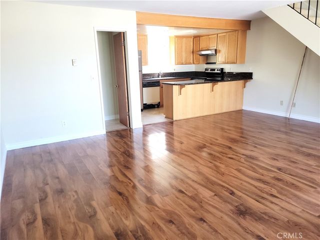 1001 Seal Way 2, Seal Beach, CA 90740