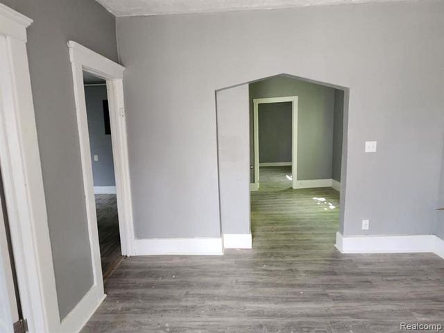 8880 Bryden Street, Detroit, MI 48204