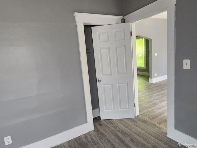 8880 Bryden Street, Detroit, MI 48204